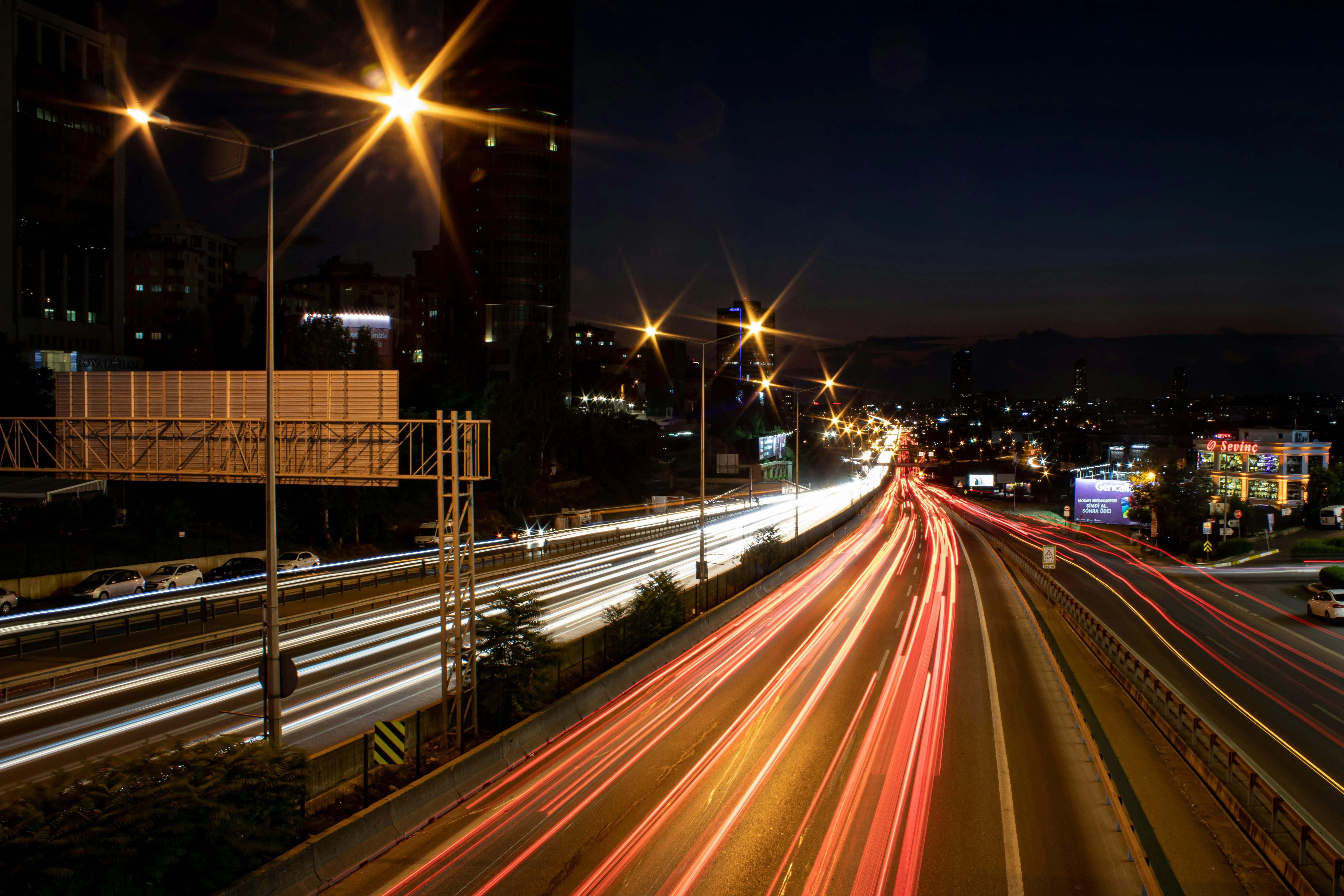 Example of motion blur in a cityscape at night